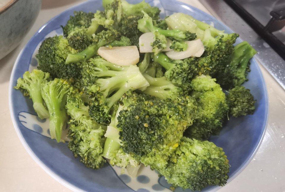蒜蓉西兰花