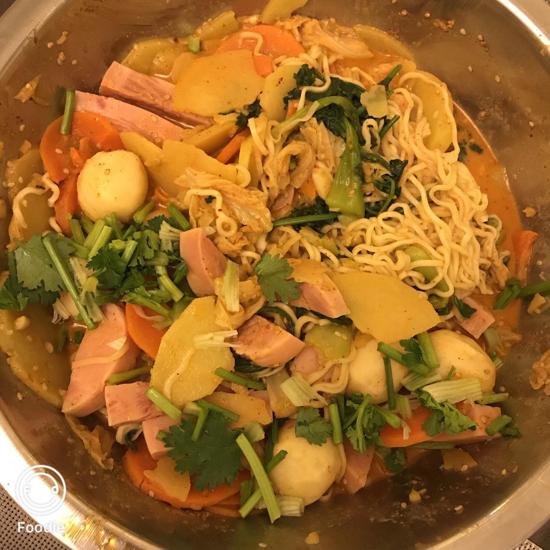 比麻辣烫好吃百倍的麻辣拌，浓郁鲜香麻辣又上瘾