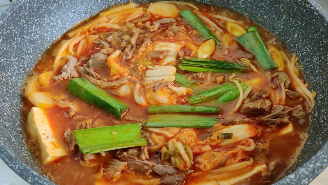韩式辣牛肉汤【曼食慢语】
