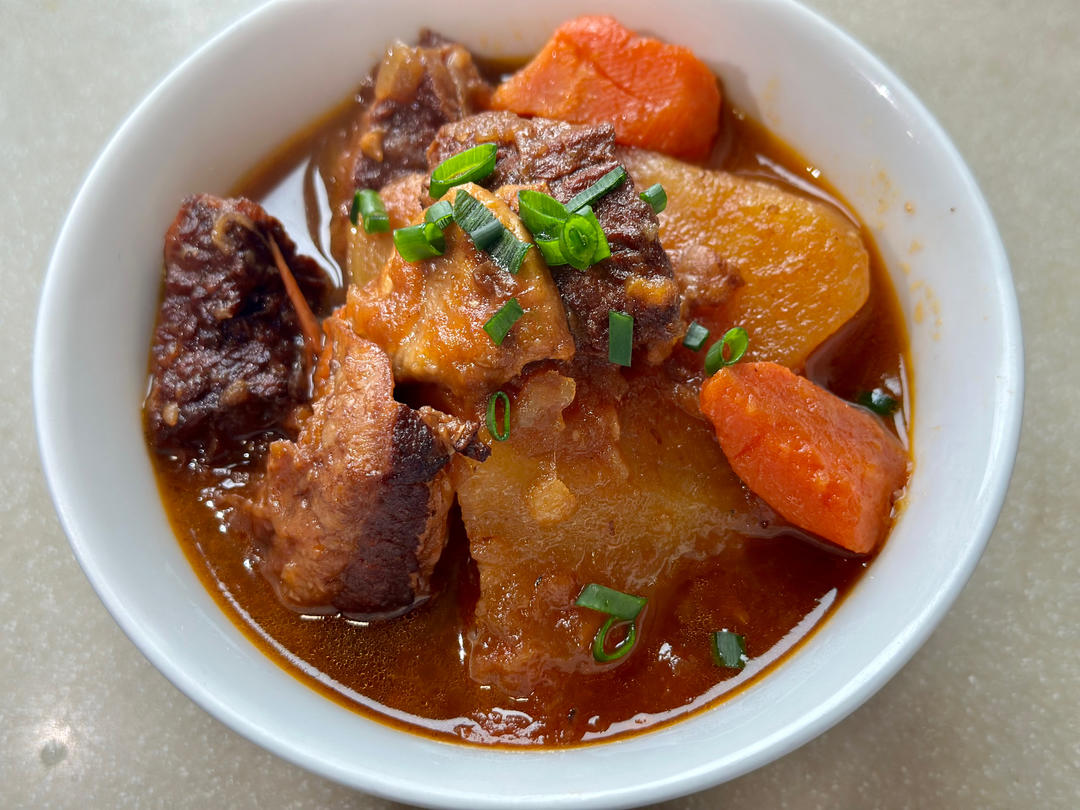 番茄土豆炖牛腩