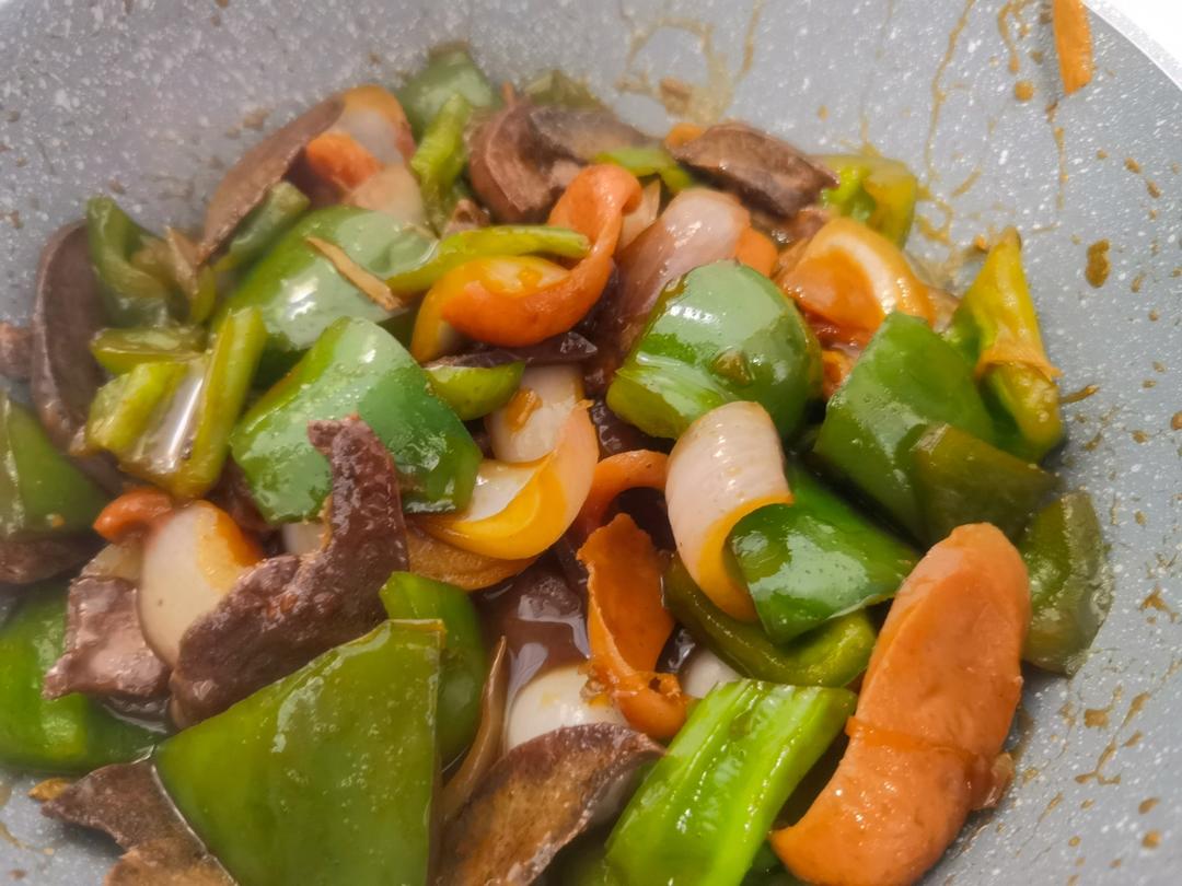 软嫩不腥的爆炒猪肝