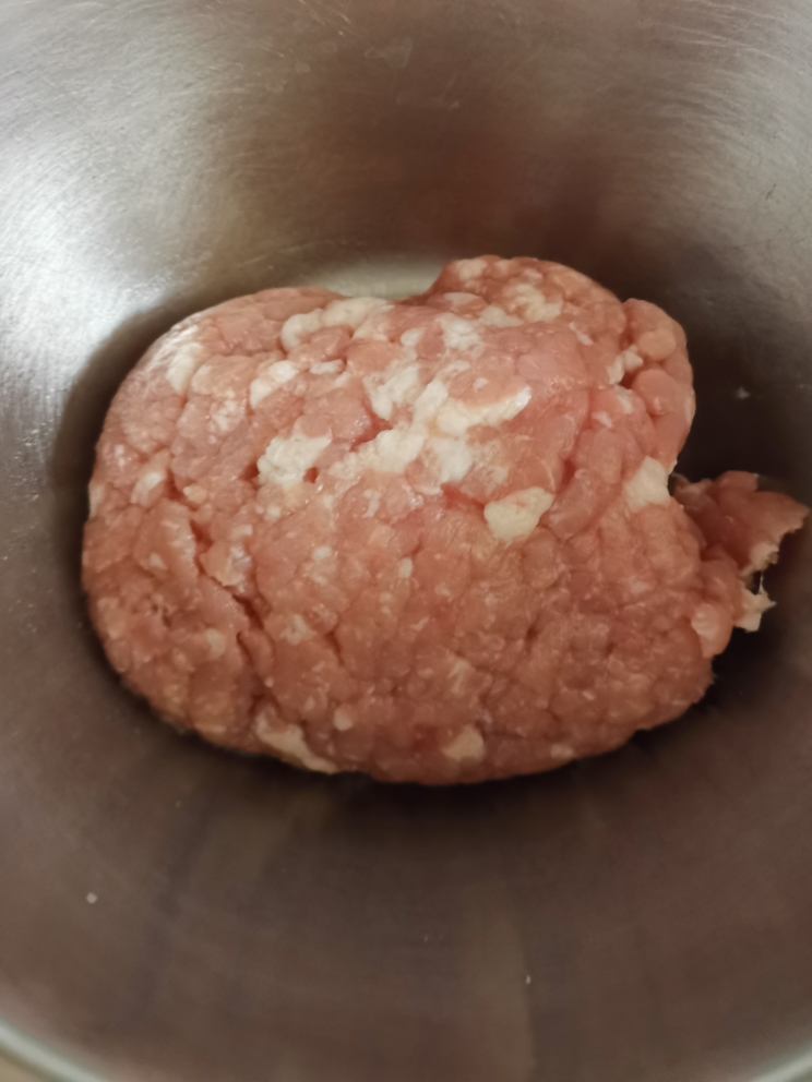 荠菜鲜肉大馄饨的做法 步骤1