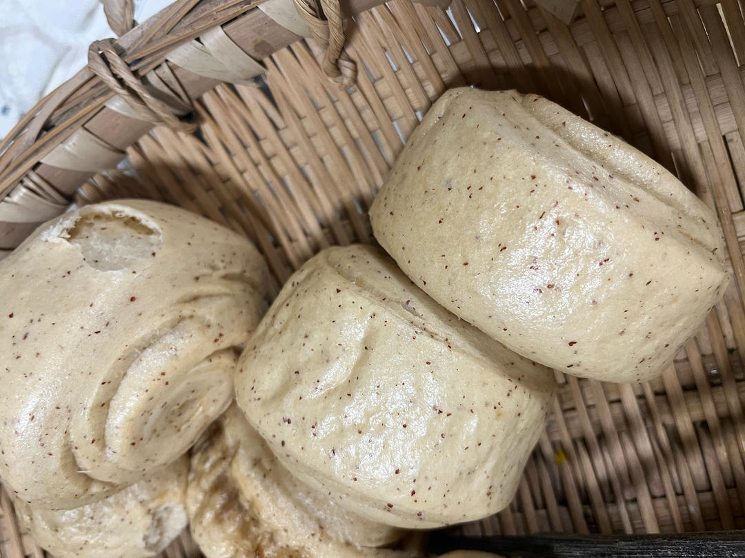 大人孩子都爱的红枣馒头