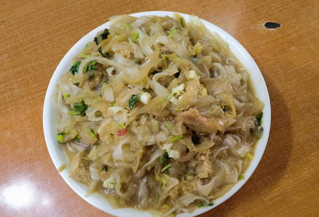 酸菜粉条冻豆腐