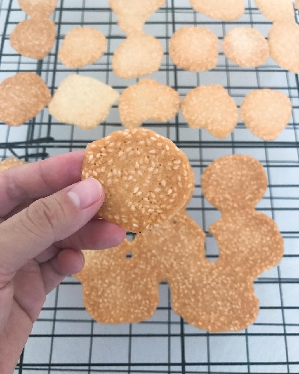 芝麻薄脆蛋白饼干