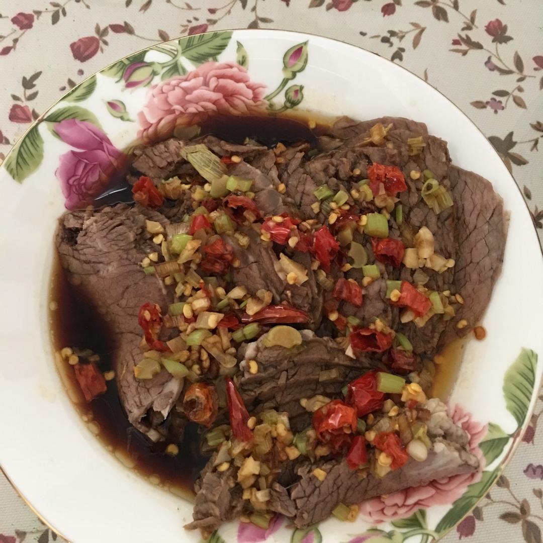 凉拌牛肉