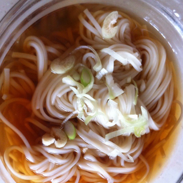 小葱麻油酱油面