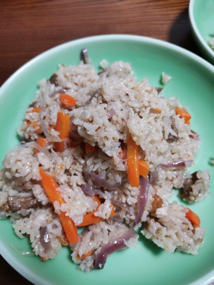 下厨房用户4afv做的电饭煲版手抓饭