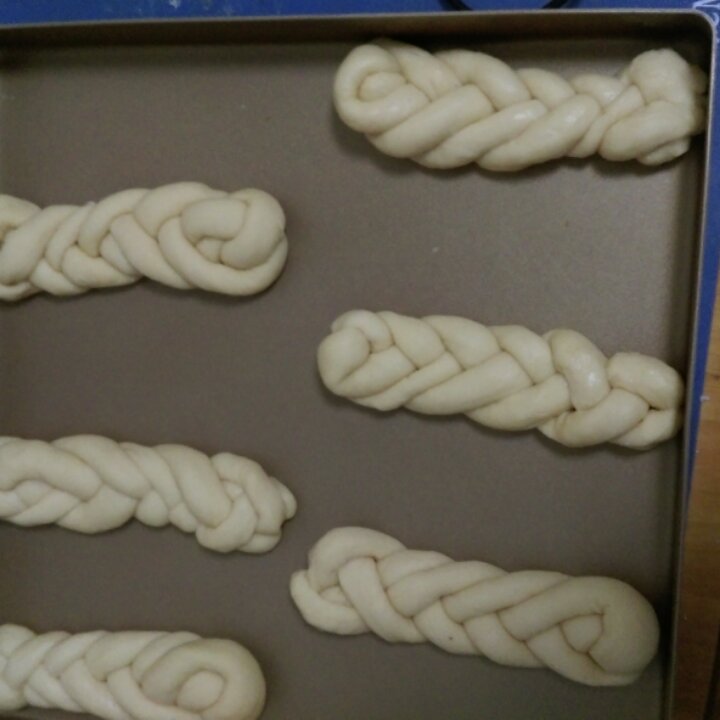 砂糖麻花面包（两股辫子）