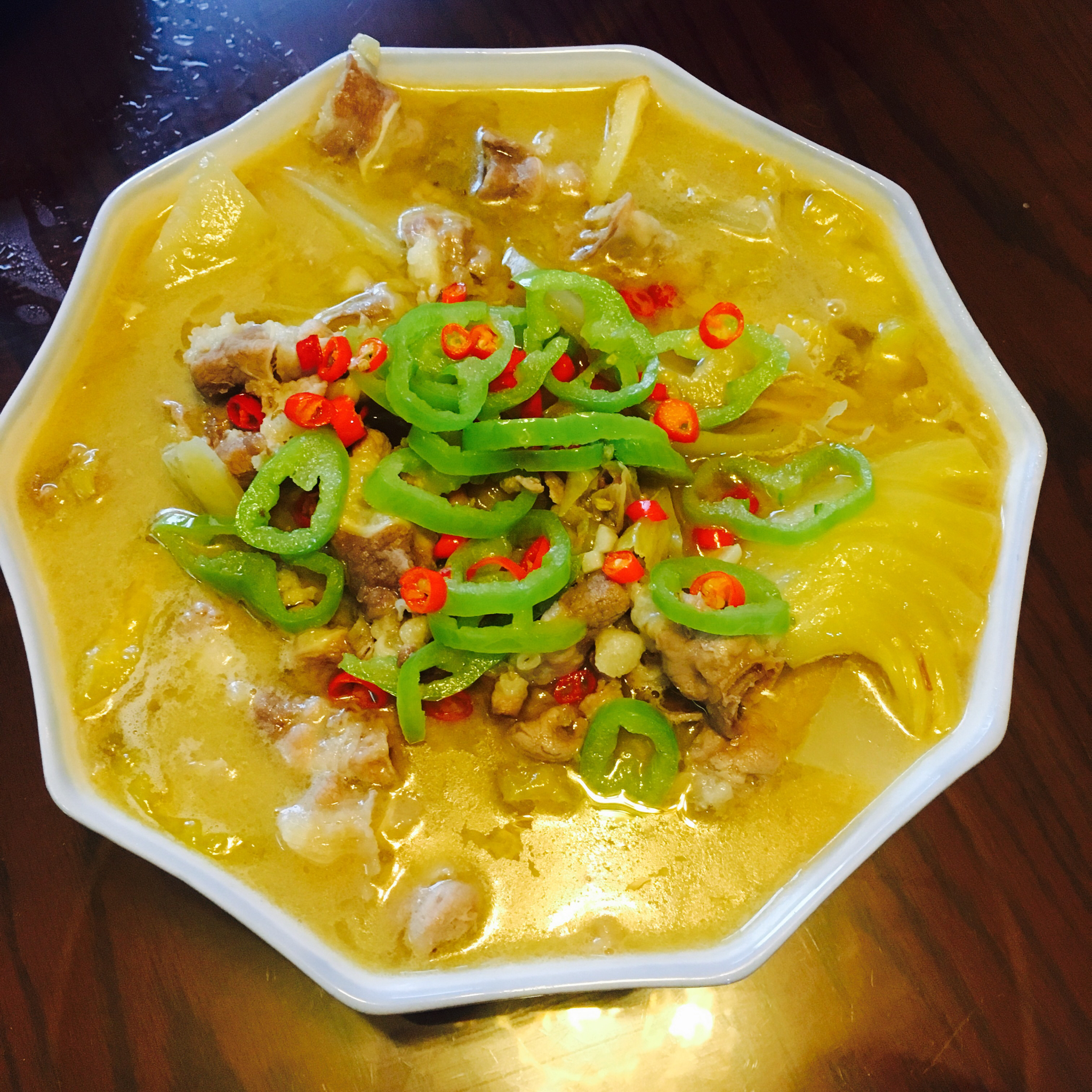 酸汤肥牛