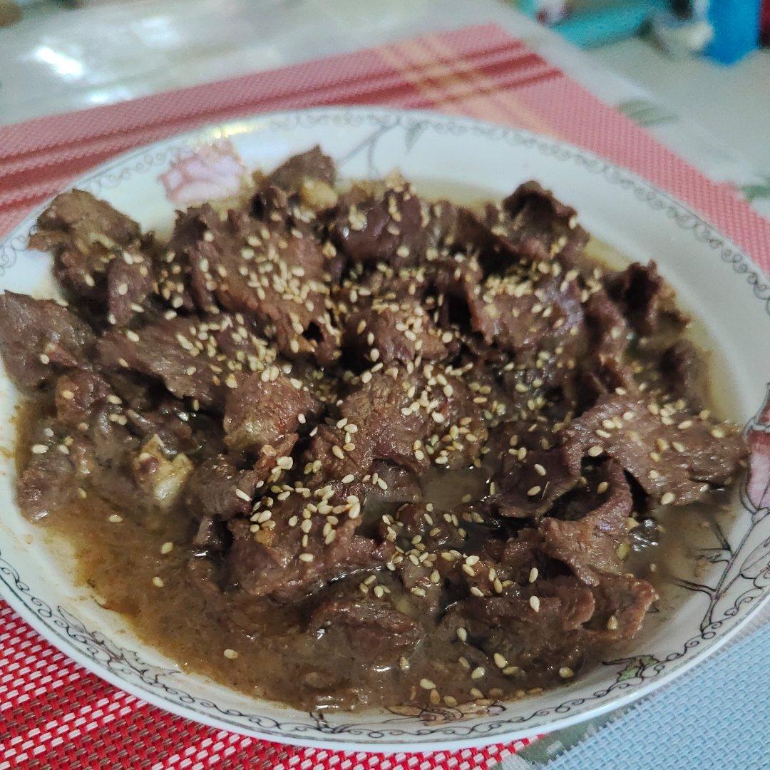 又香又嫩的小炒牛肉（巨好吃，手残党也能做）