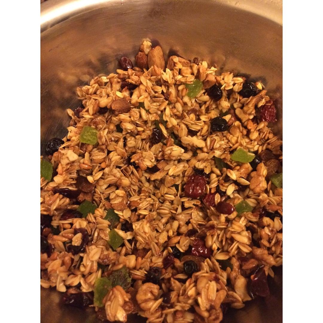 Granola 元气满满的格兰诺拉麦片