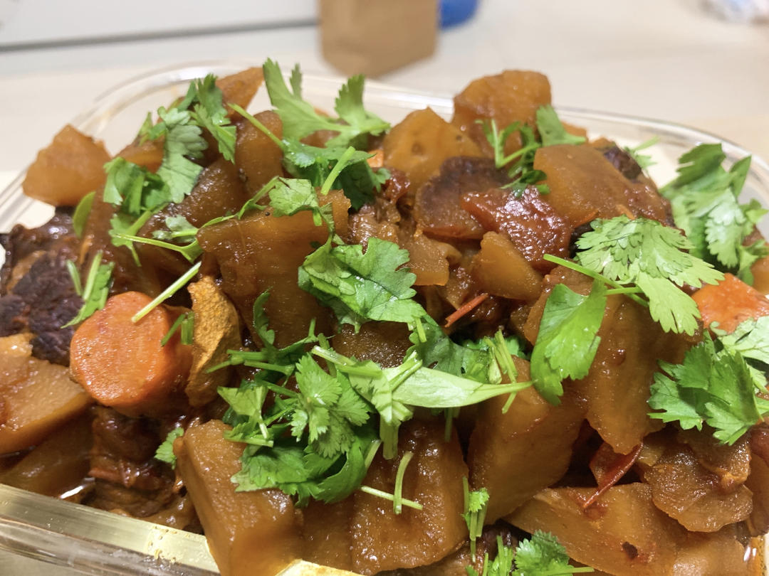 番茄土豆炖牛腩