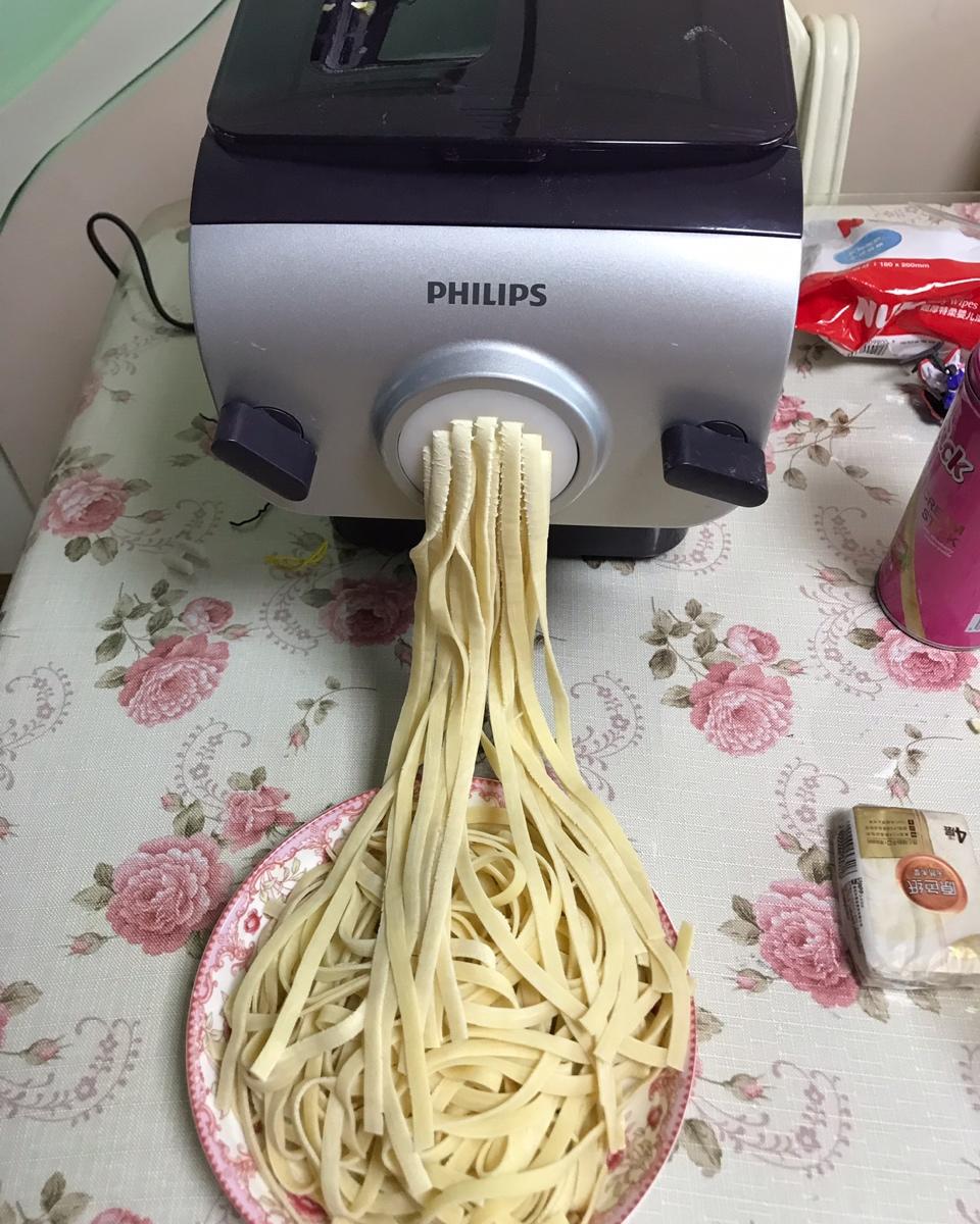 【油泼面】超级快手，好吃到炸裂😋