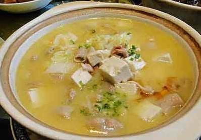 肥肠炖豆腐的家常做法，肥肠炖豆腐 正宗做法