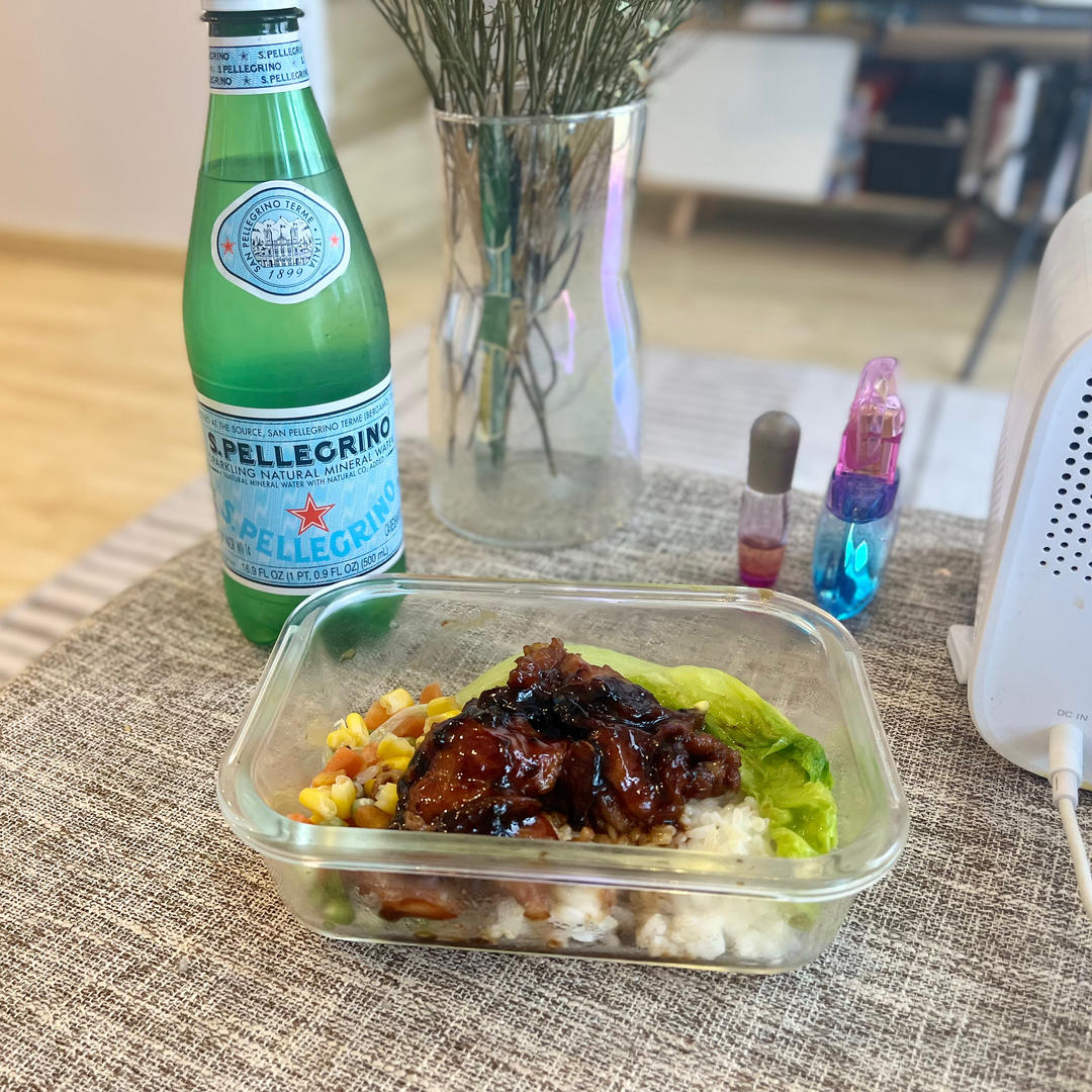 照烧鸡腿饭
