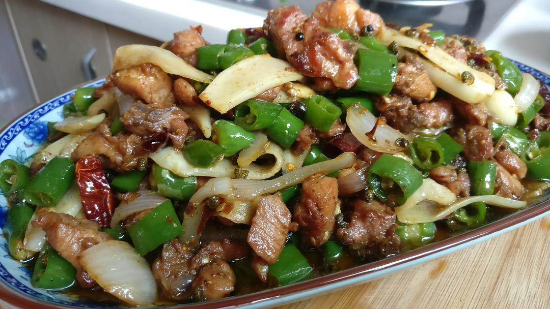 『斗米生活』椒麻香辣兔的做法