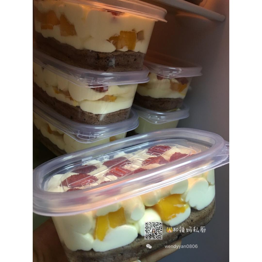 好吃到流泪的奥利奥咸奶油盒子蛋糕
