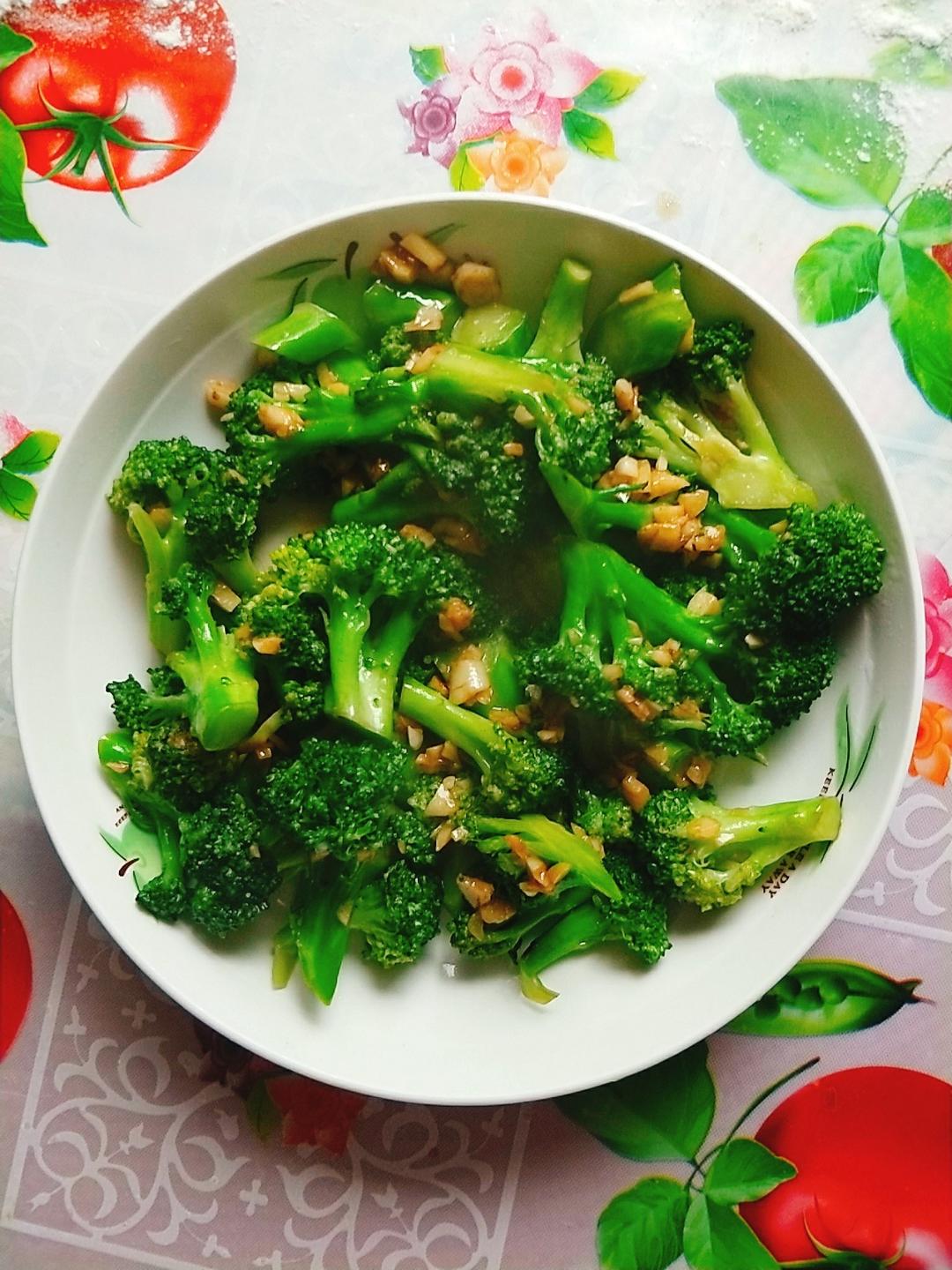 蚝油蒜蓉西兰花