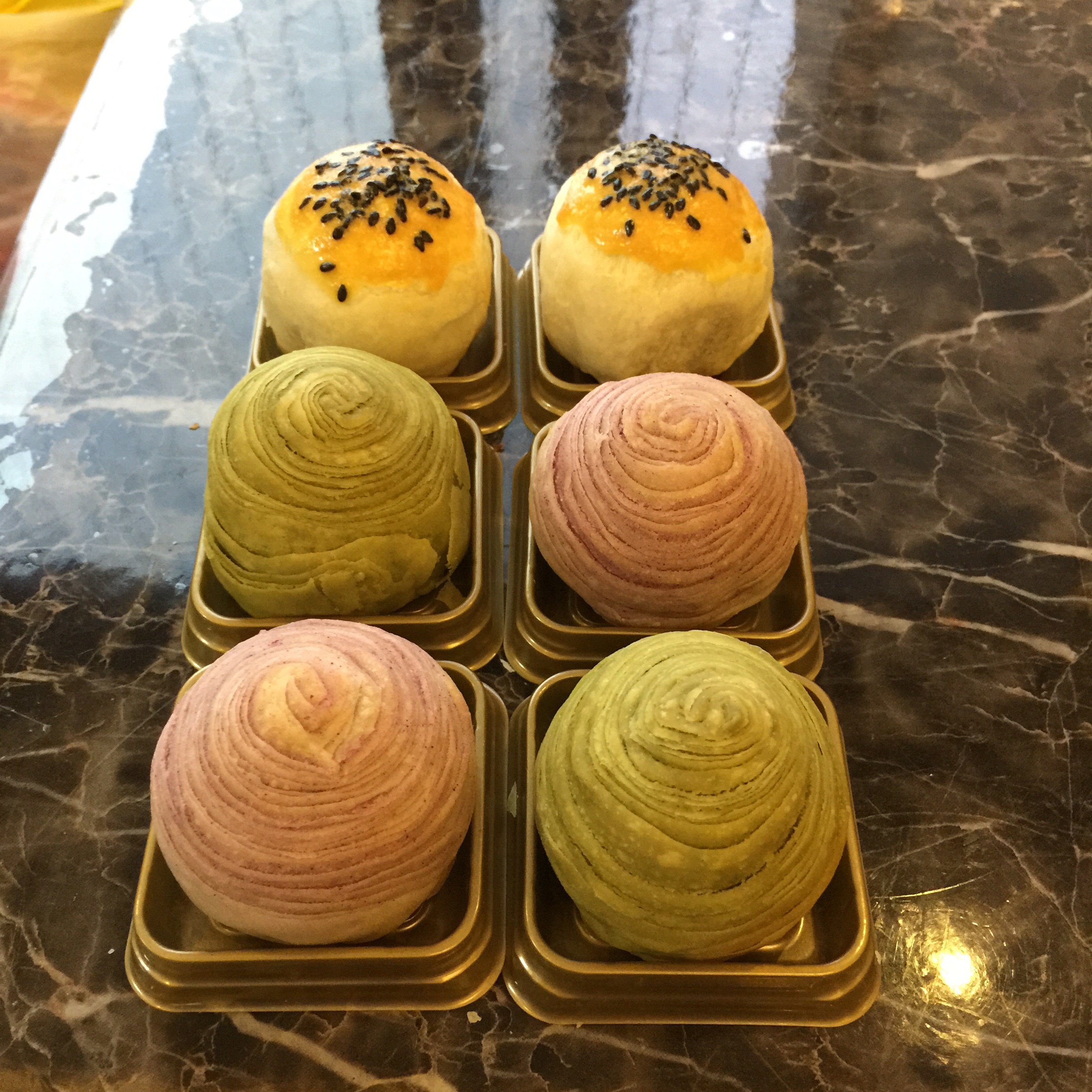 豆沙蛋黄酥