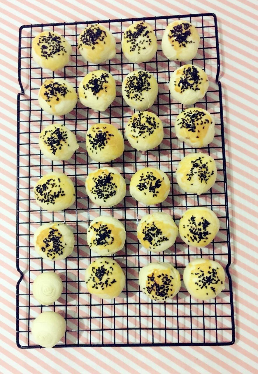 蛋黄酥~紫薯、抹茶、原味~花好月圆，中秋快乐~内附一次做六色蛋黄酥方法~