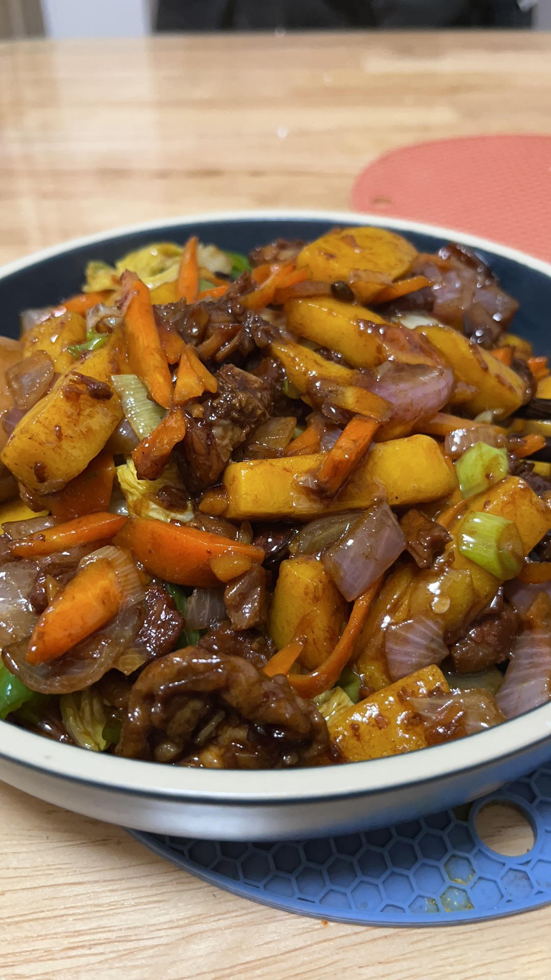 腊肉炒年糕（糍粑）