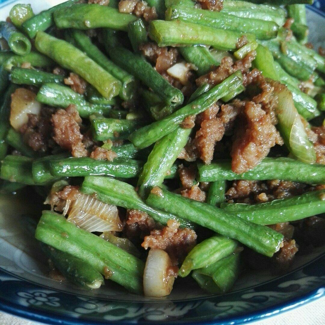 肉沫豆角下饭菜