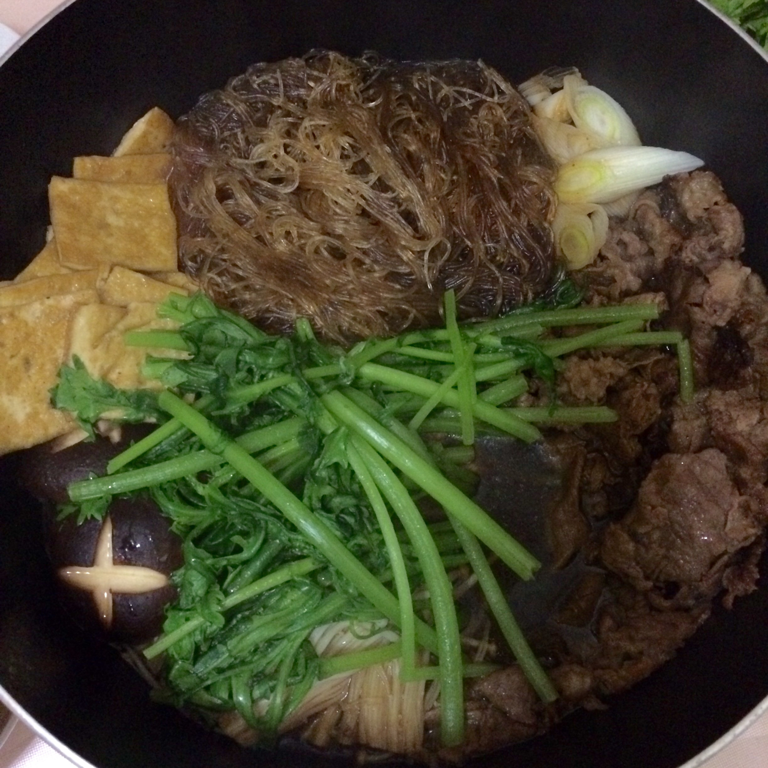 寿喜烧（日式牛肉锅）