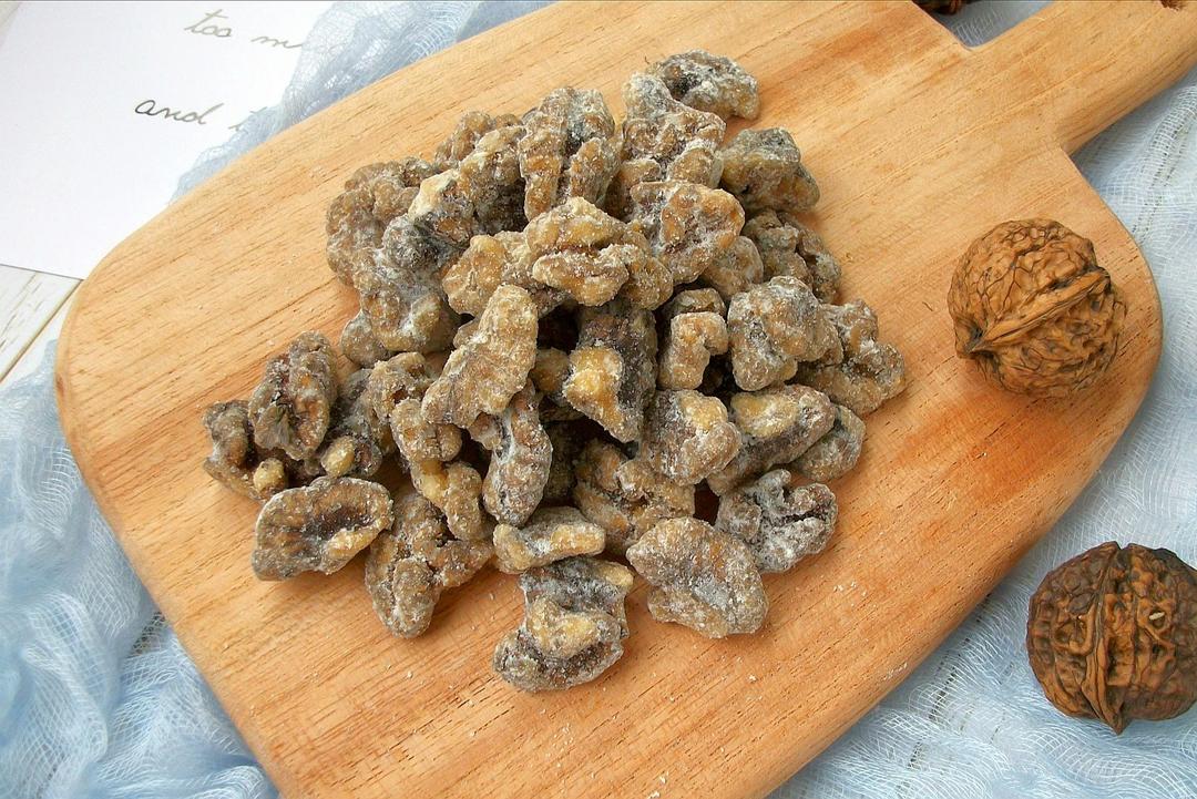 蜂蜜黄油杏仁、核桃仁