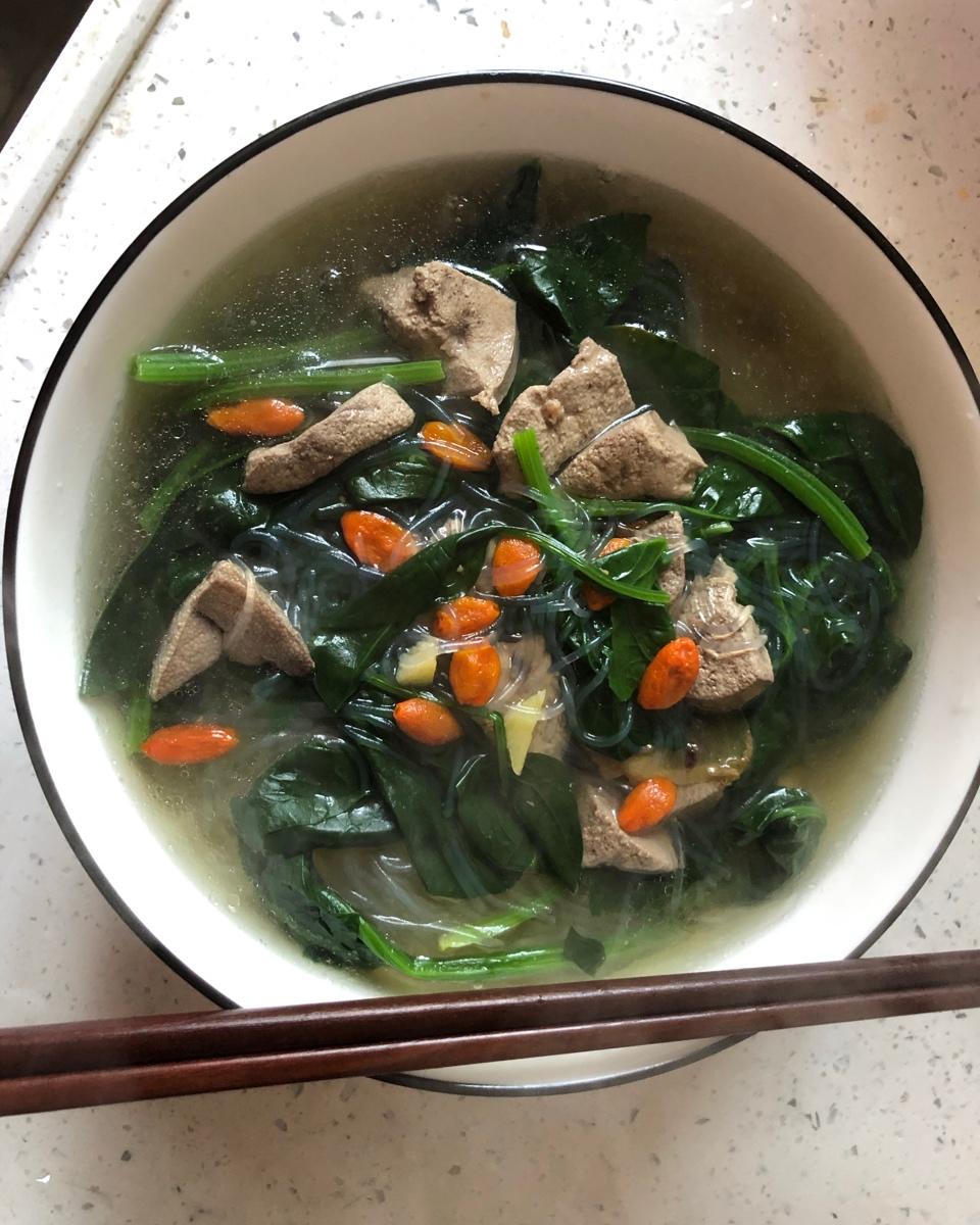 菠菜猪肝汤