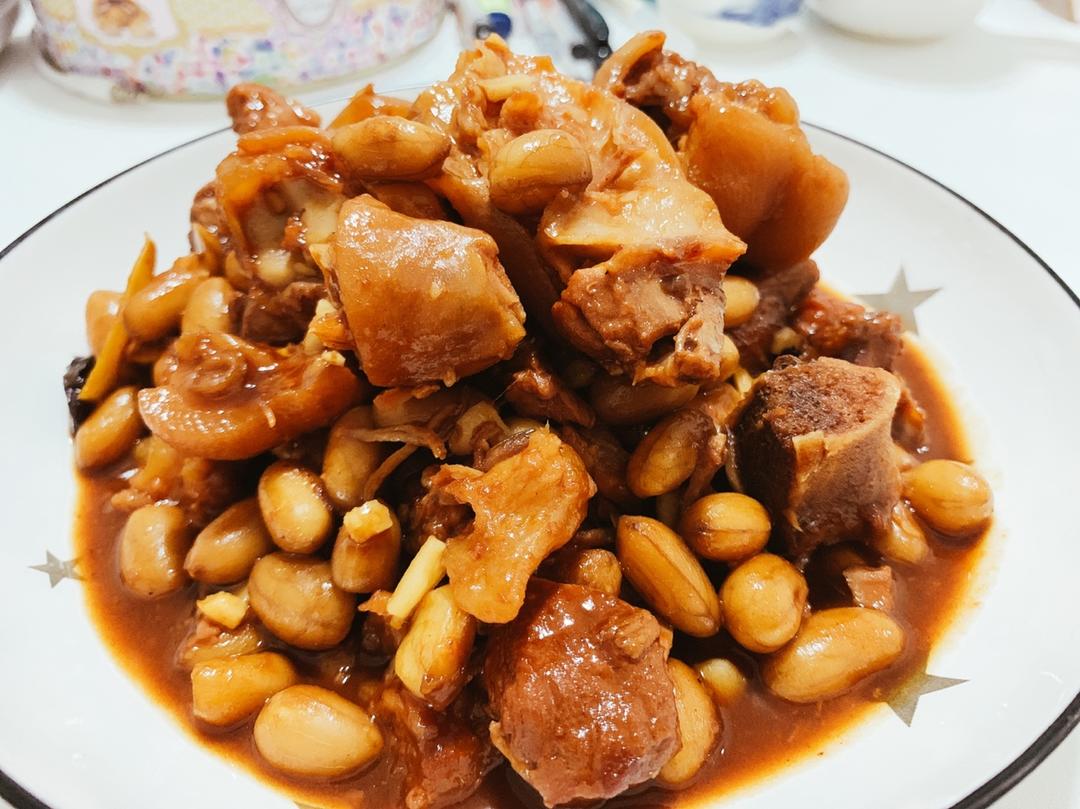南乳花生猪脚煲