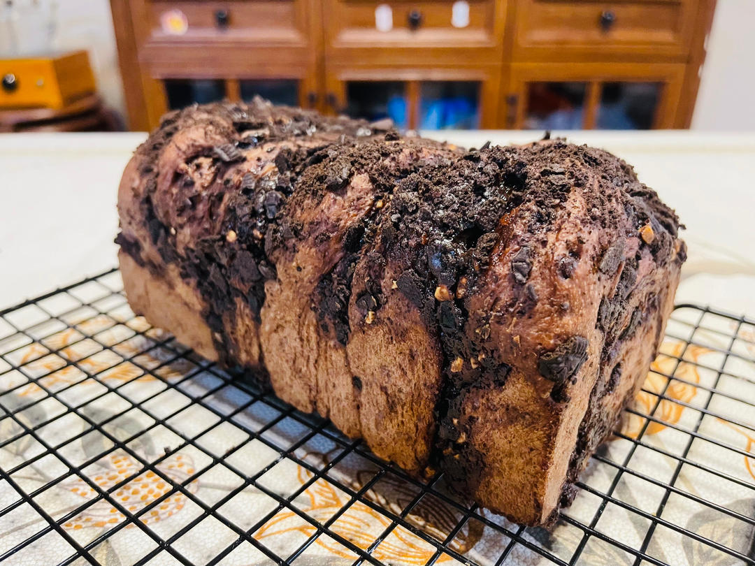 雪山巧克力吐司（巧克力奥利奥吐司面包）