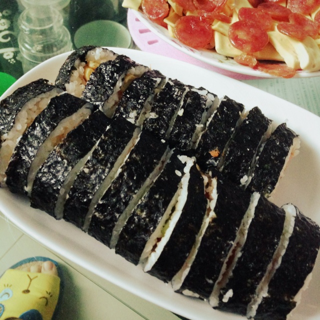 紫菜卷寿司