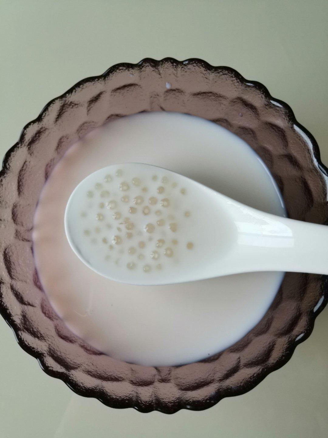椰汁西米露
