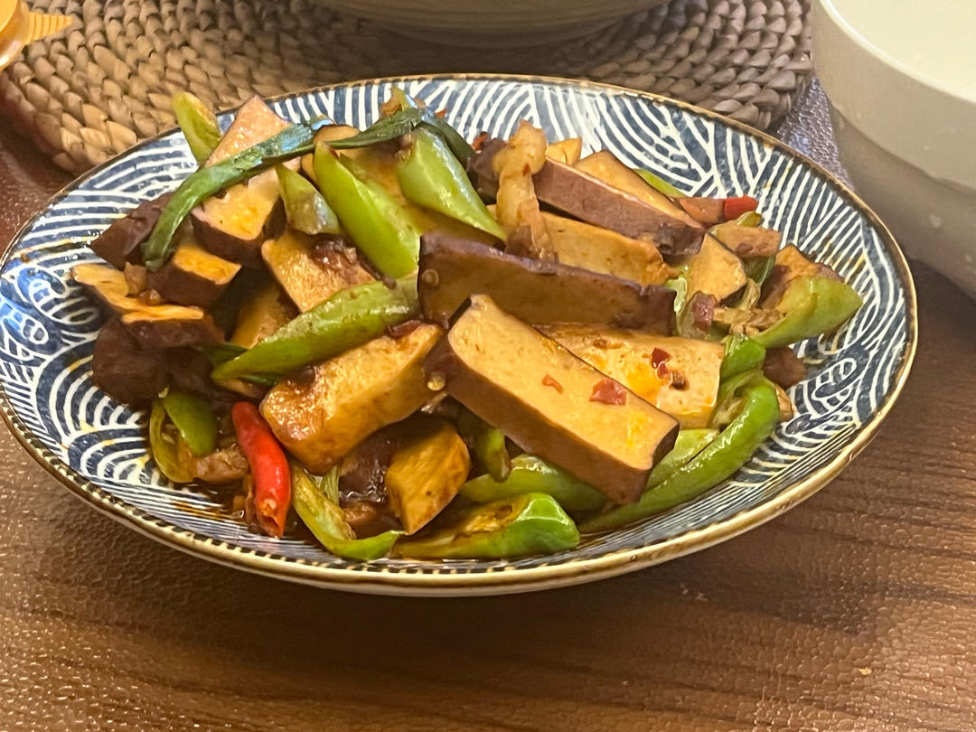 下饭湘菜【小炒攸县香干】，随手一炒就好吃！