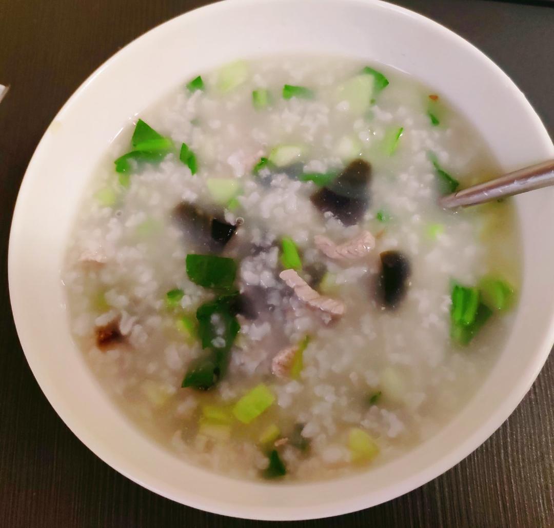 十五分钟快手之香滑皮蛋瘦肉粥(附五分钟电饭煲电压力锅更快捷方法)