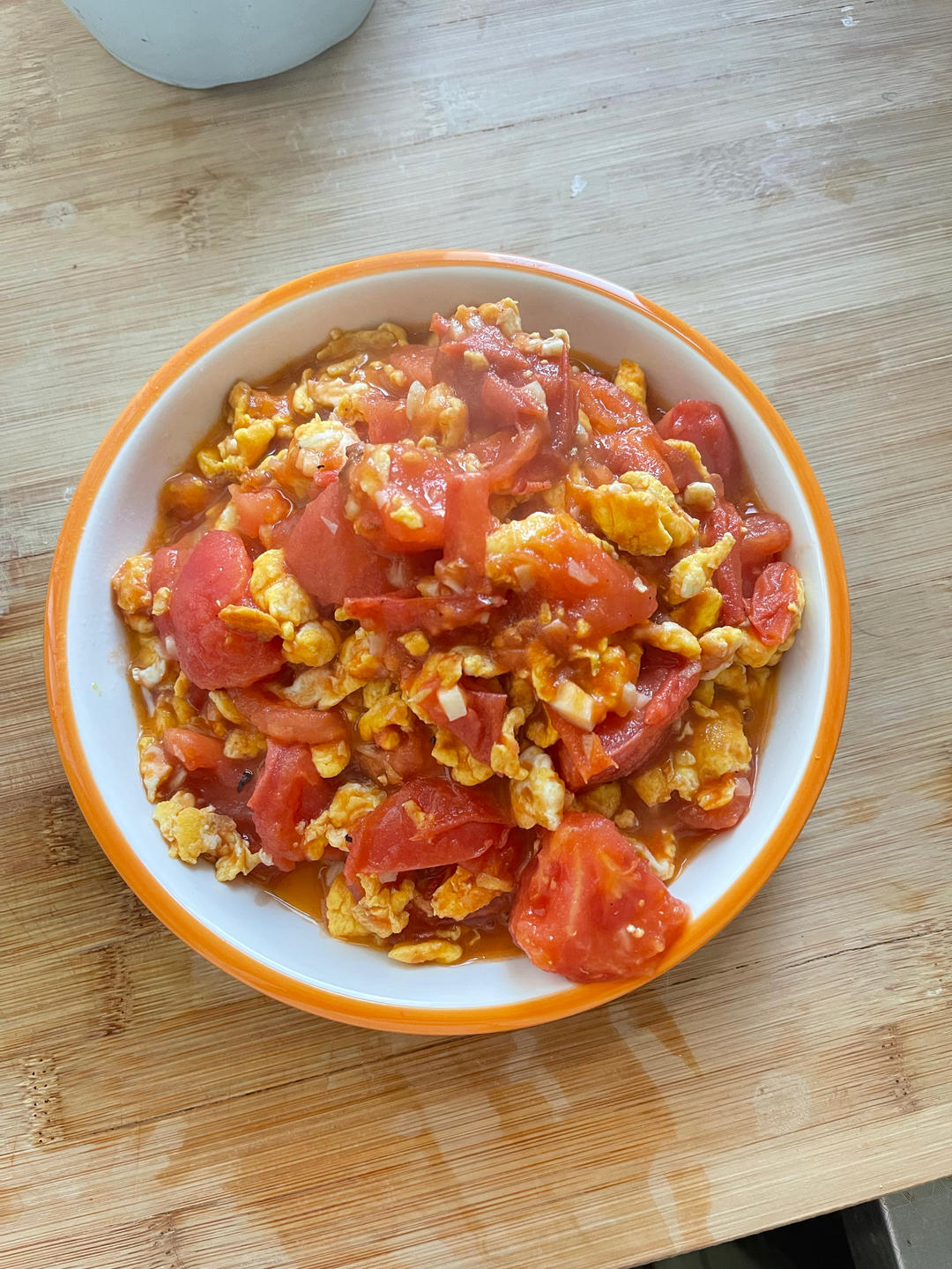 番茄炒鸡蛋（超浓的番茄味）