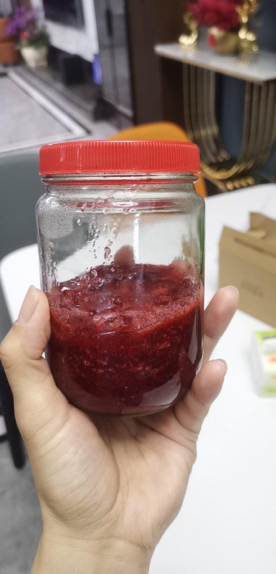 肯德基草莓圣代——草莓酱