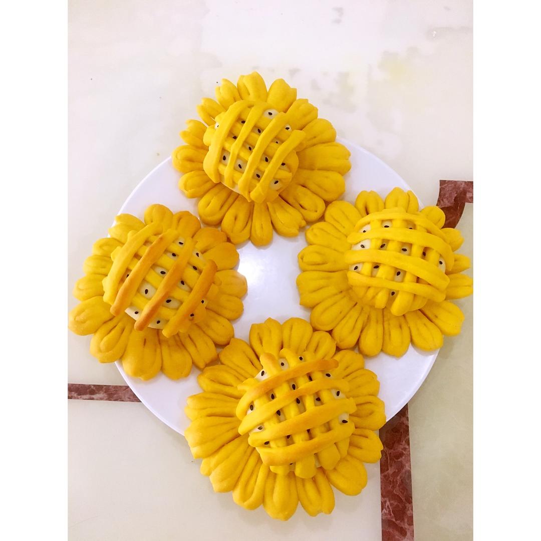 向日葵豆沙面包