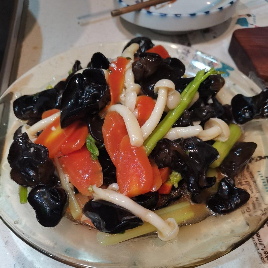 营养美味的小炒素三鲜