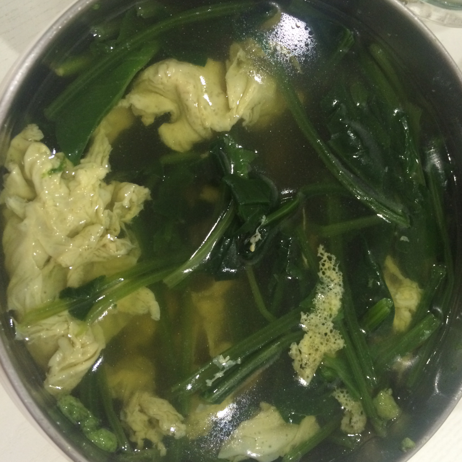 鲜蛋花菠菜汤