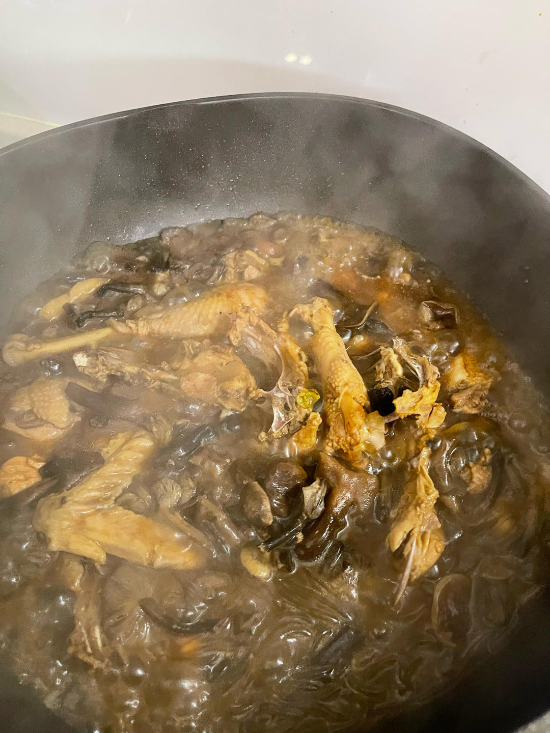 小鸡炖蘑菇