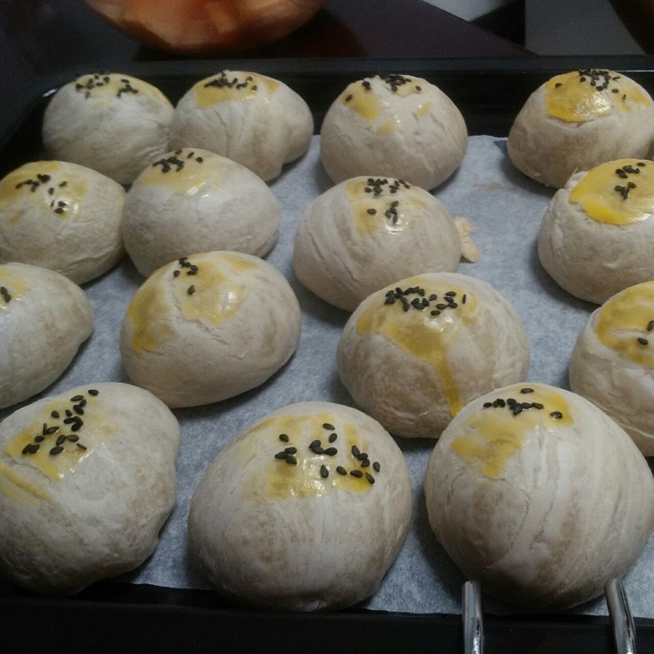 相亲相爱肉松酥饼