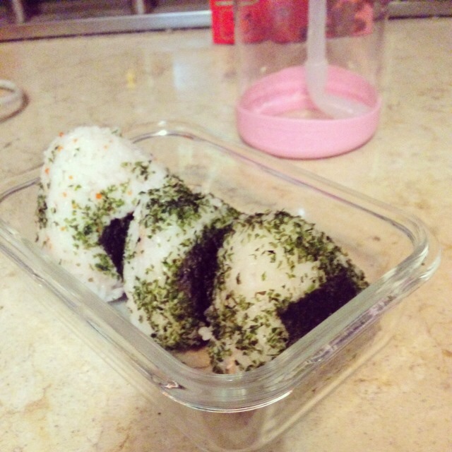 金枪鱼芝士饭团