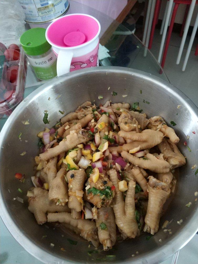 想妈秘制百香果鸡脚（家庭版)