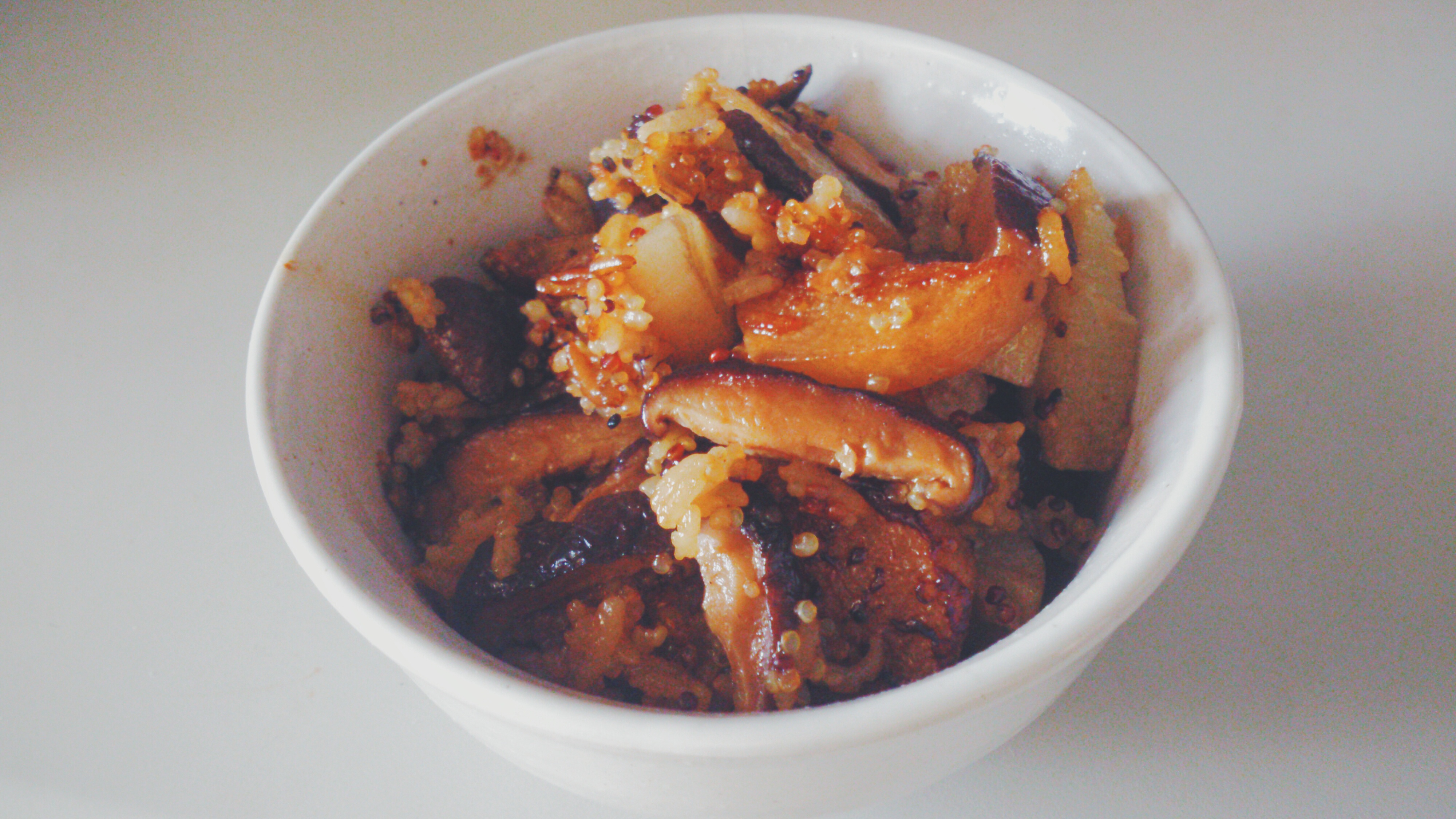 电饭锅香菇香肠饭(●´∀｀●)