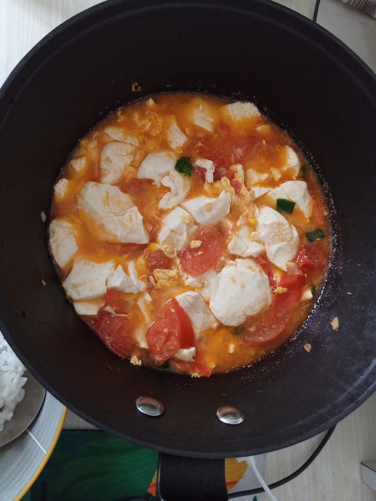 番茄豆腐鸡蛋煲（超简单）的做法