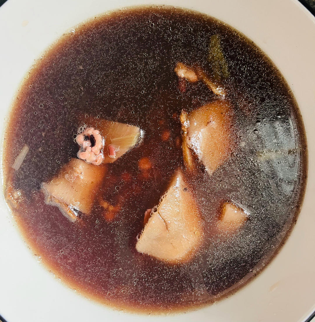 粉葛鲫鱼汤