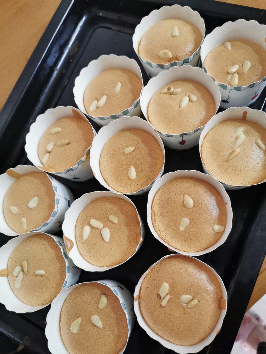 椰汁纸杯蛋糕