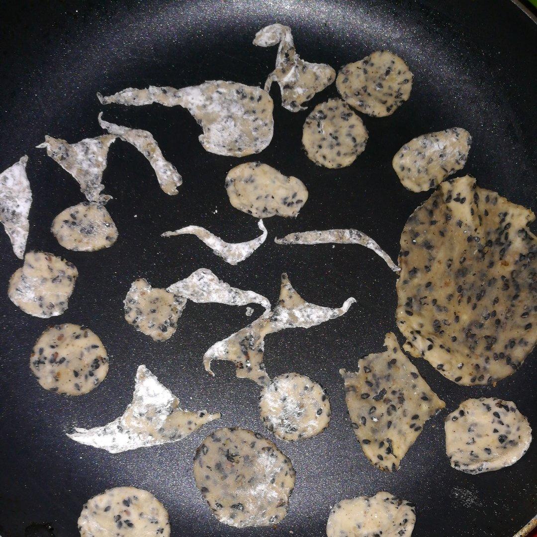 核桃芝麻薄脆小饼 宝宝辅食食谱